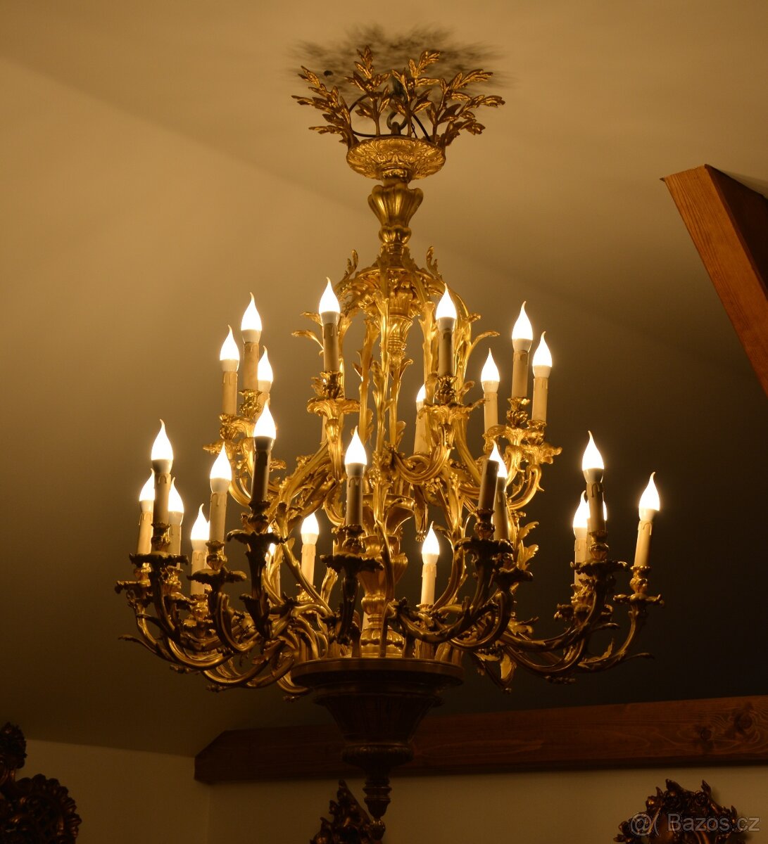 Zámecký bronzový lustr - UNIKÁT - 30 ramen - 142cm