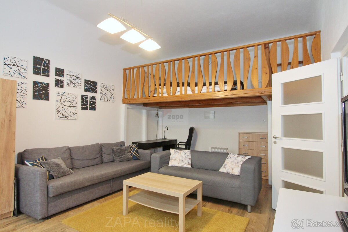 Pronájem bytu 2+kk 42 m2 s patrem na spaní, Praha 5 Smíchov,