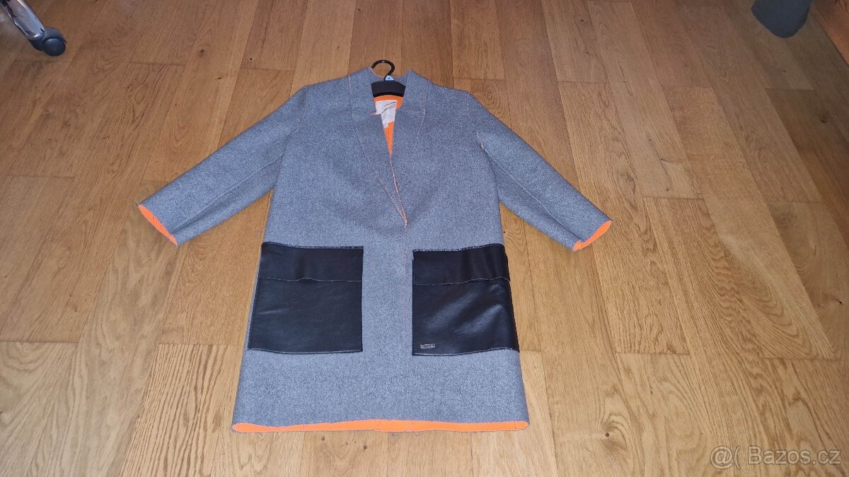 Pěkný kabát DIVERSE vel.: S