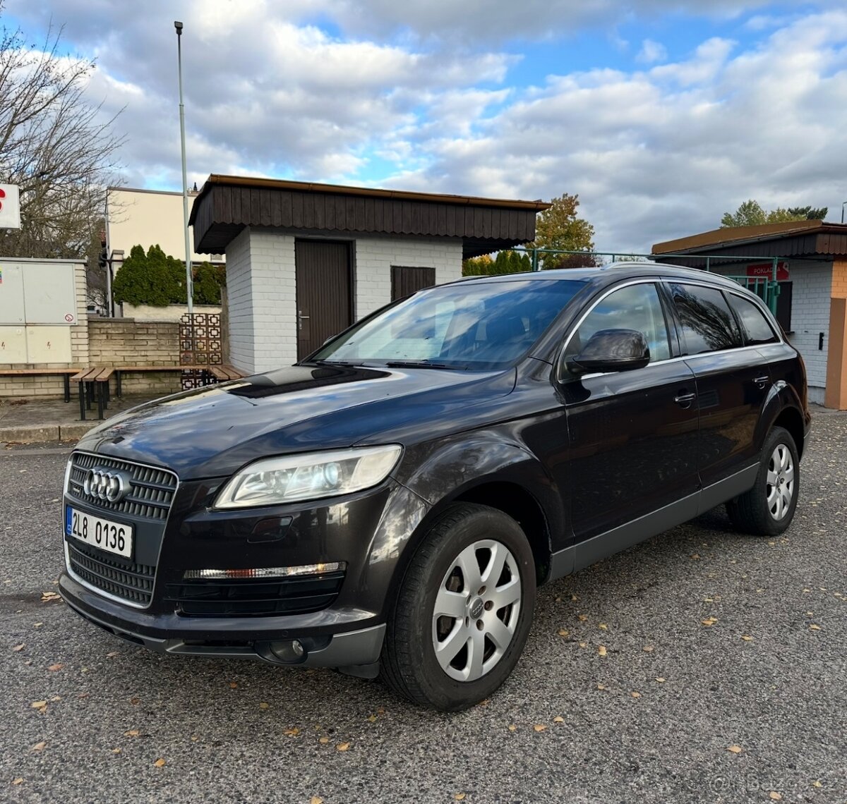AUDI Q7 4.2 FSI 257KW 7 MÍST