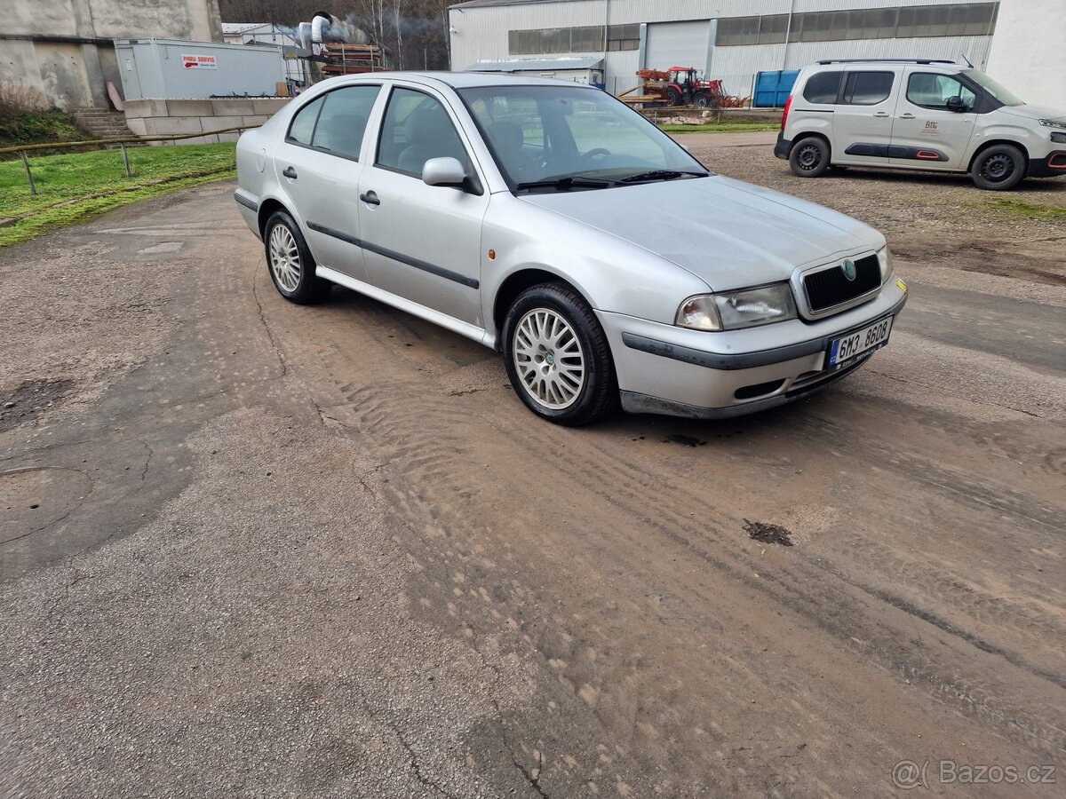 Nabízím Škoda Octavia SLX 1,9tdi-81kw nova stk