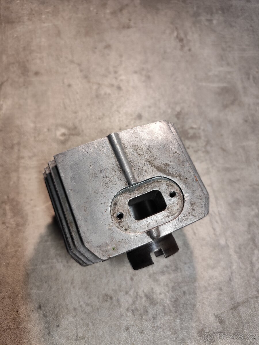 Válec pionýr - výbrus