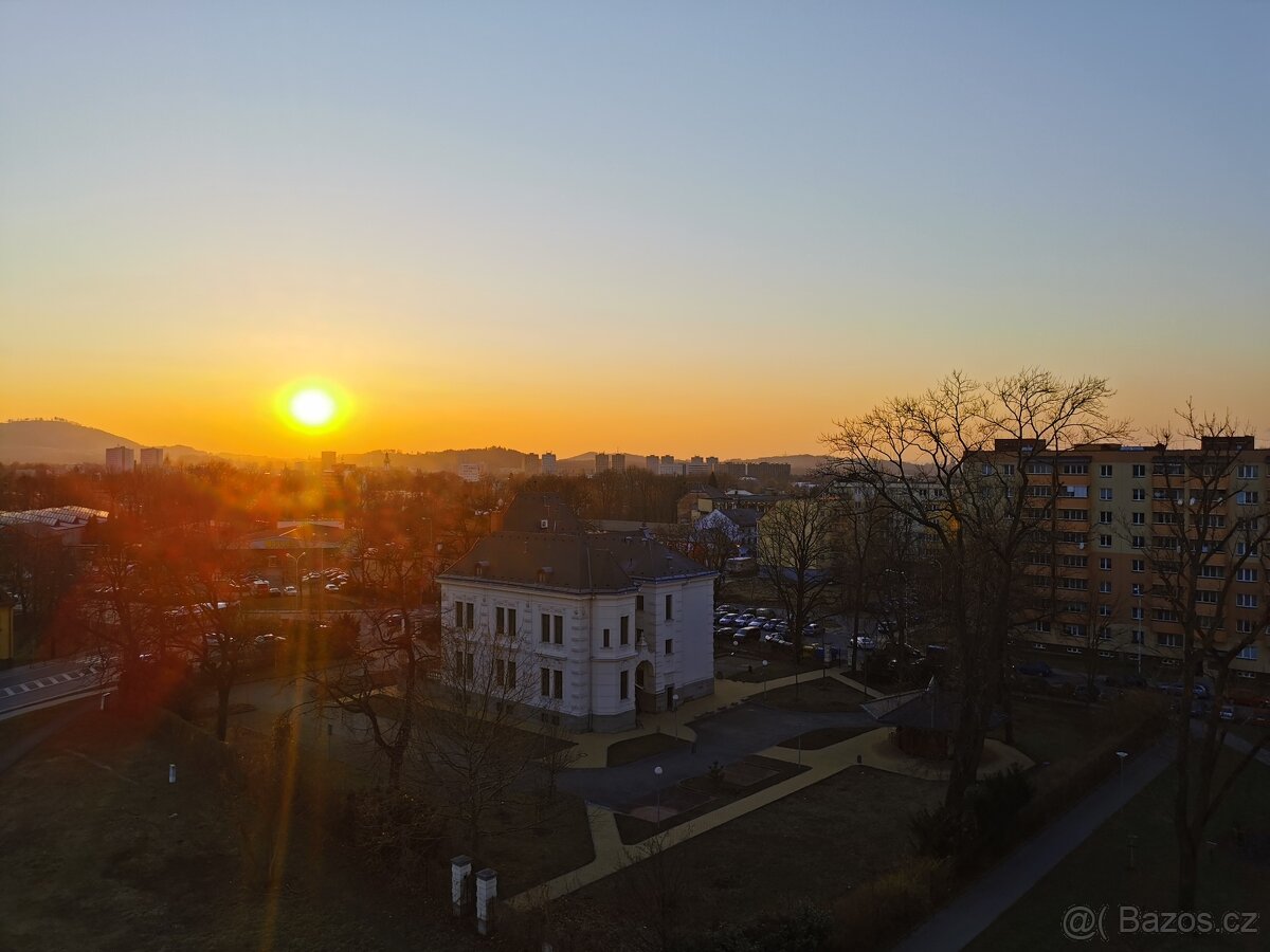 Pronájem bytu 3+1 v os.vl. s lodžií, 74 m², ul. J. Božana, F