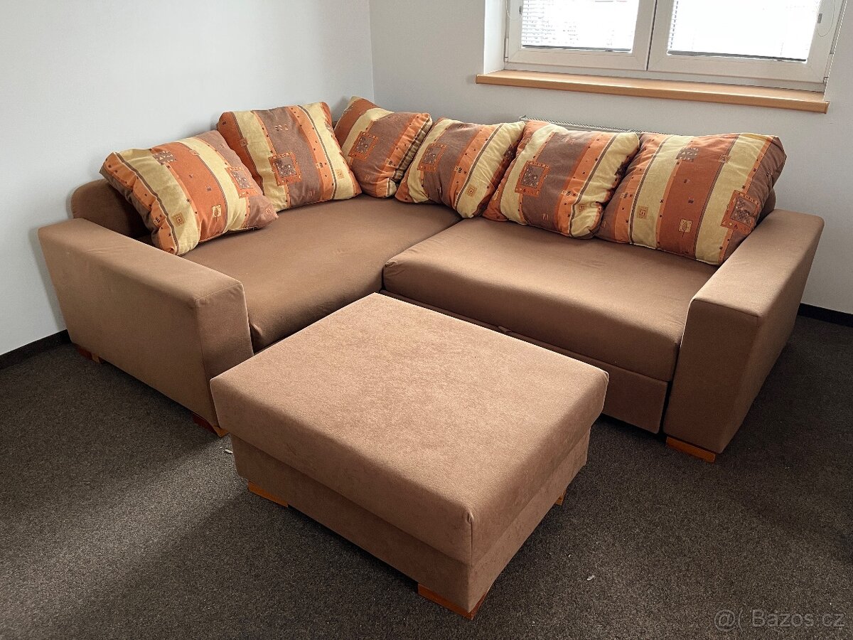 Rohová sedačka 220  160 cm + taburet 70  90 cm