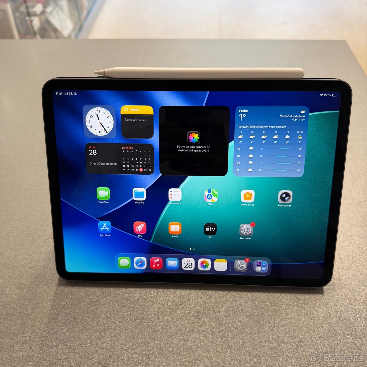 iPad Pro 11” 64GB 2018, Apple Pencil a kryt