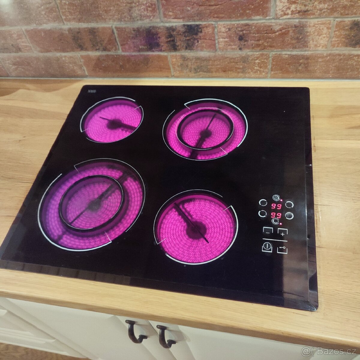 Sklokeramická varná deska