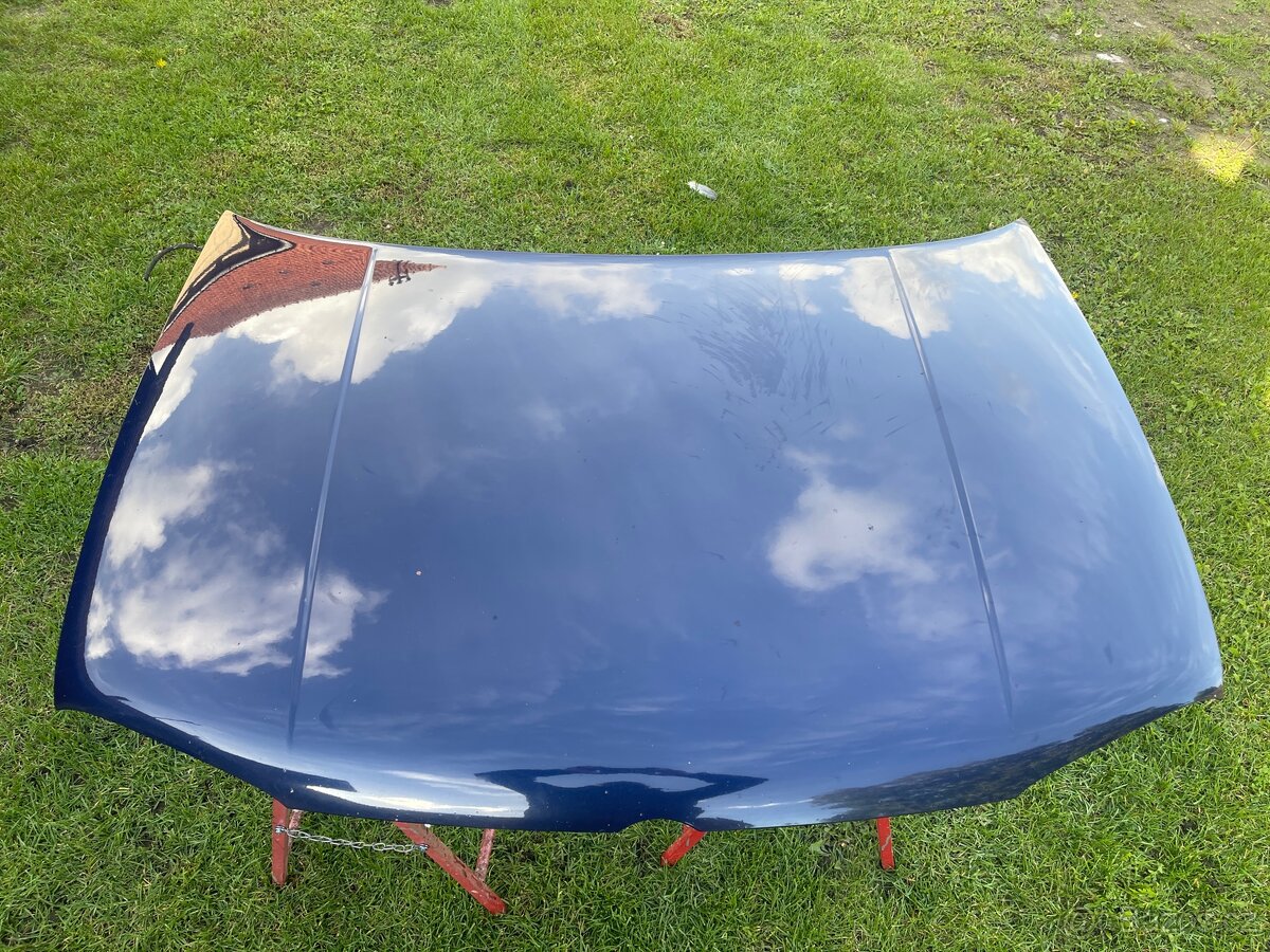 Prodám kapotu golf iv