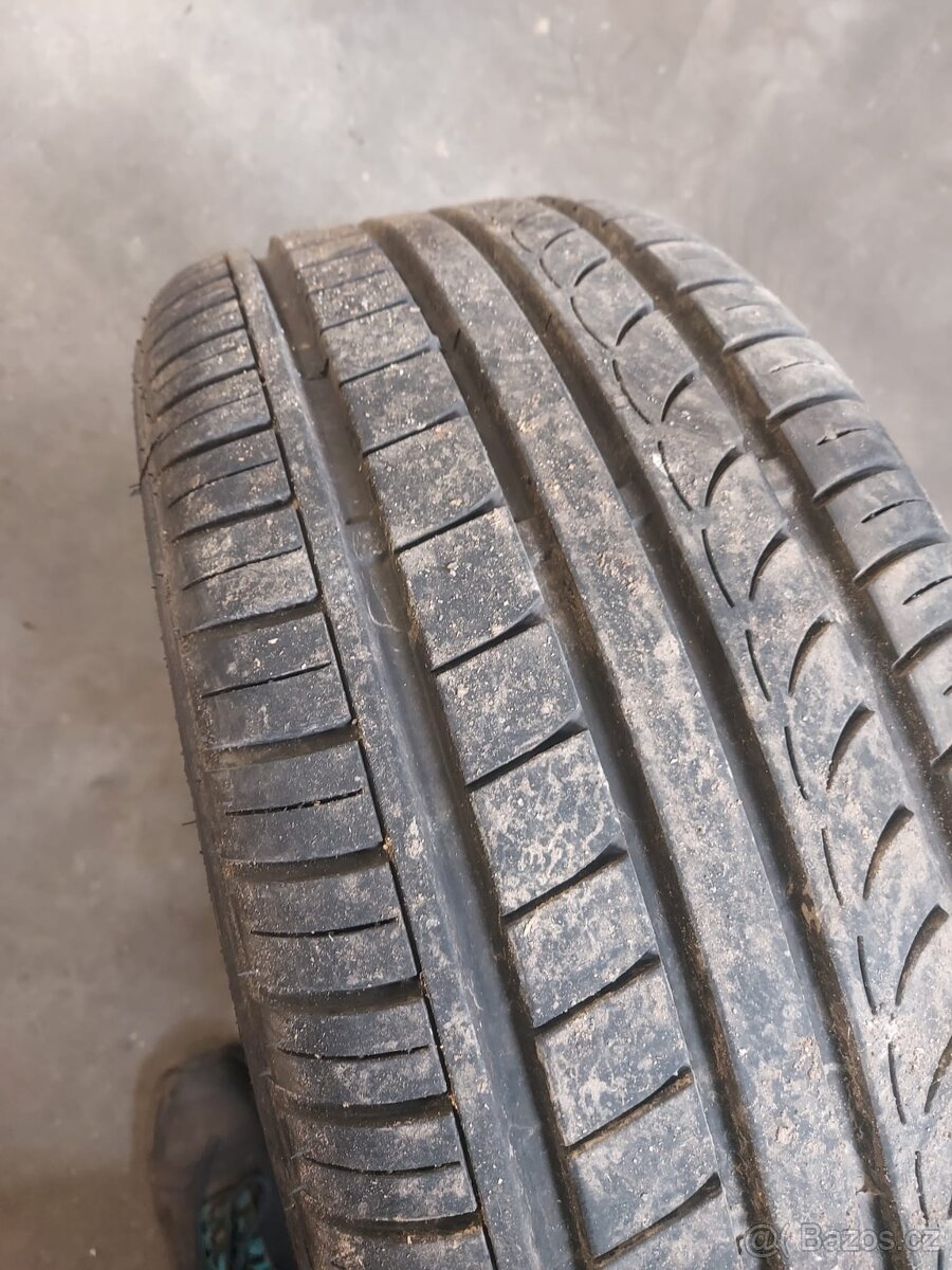 Alu kola 17" + pneu Fiat Grande punto