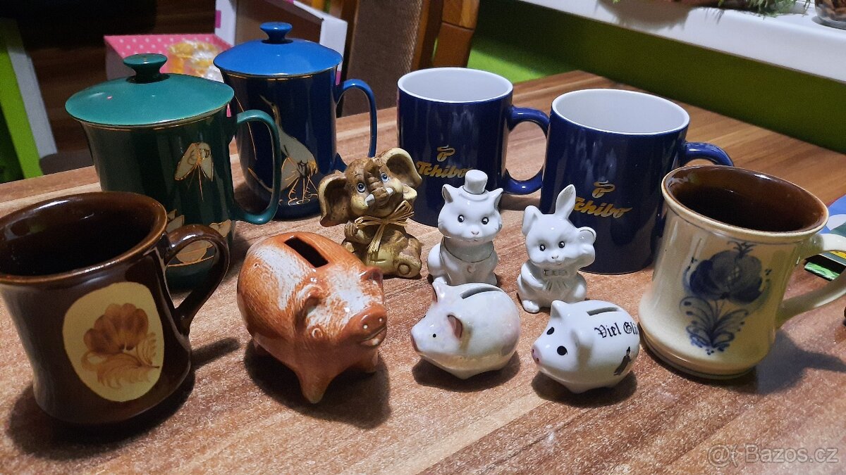 Hrnečky a porcelán a keramika