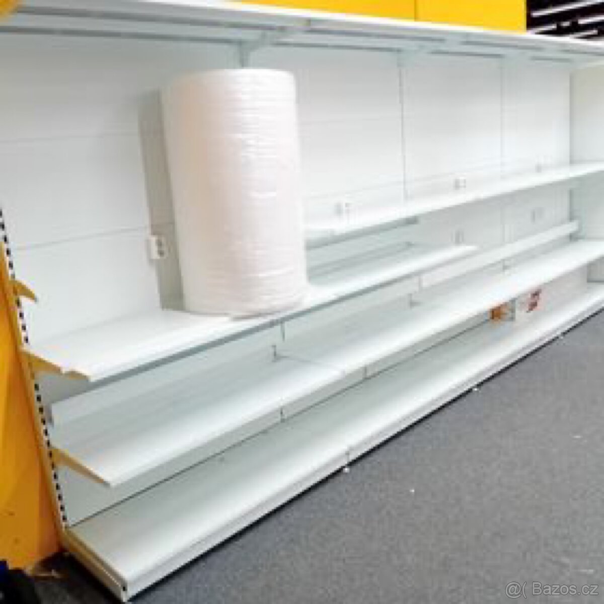 kovové prodejní regály ozap