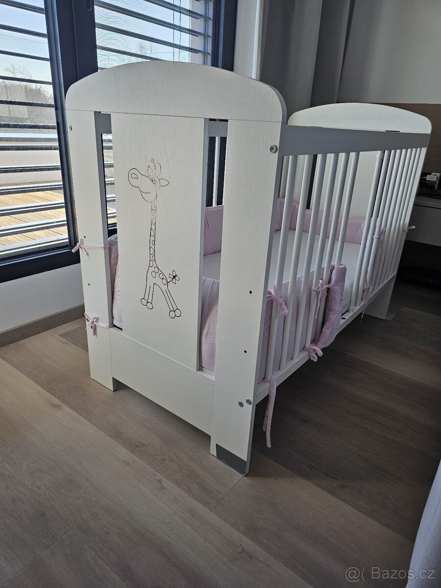 Dětská postýlka včetně matrace 60x120cm