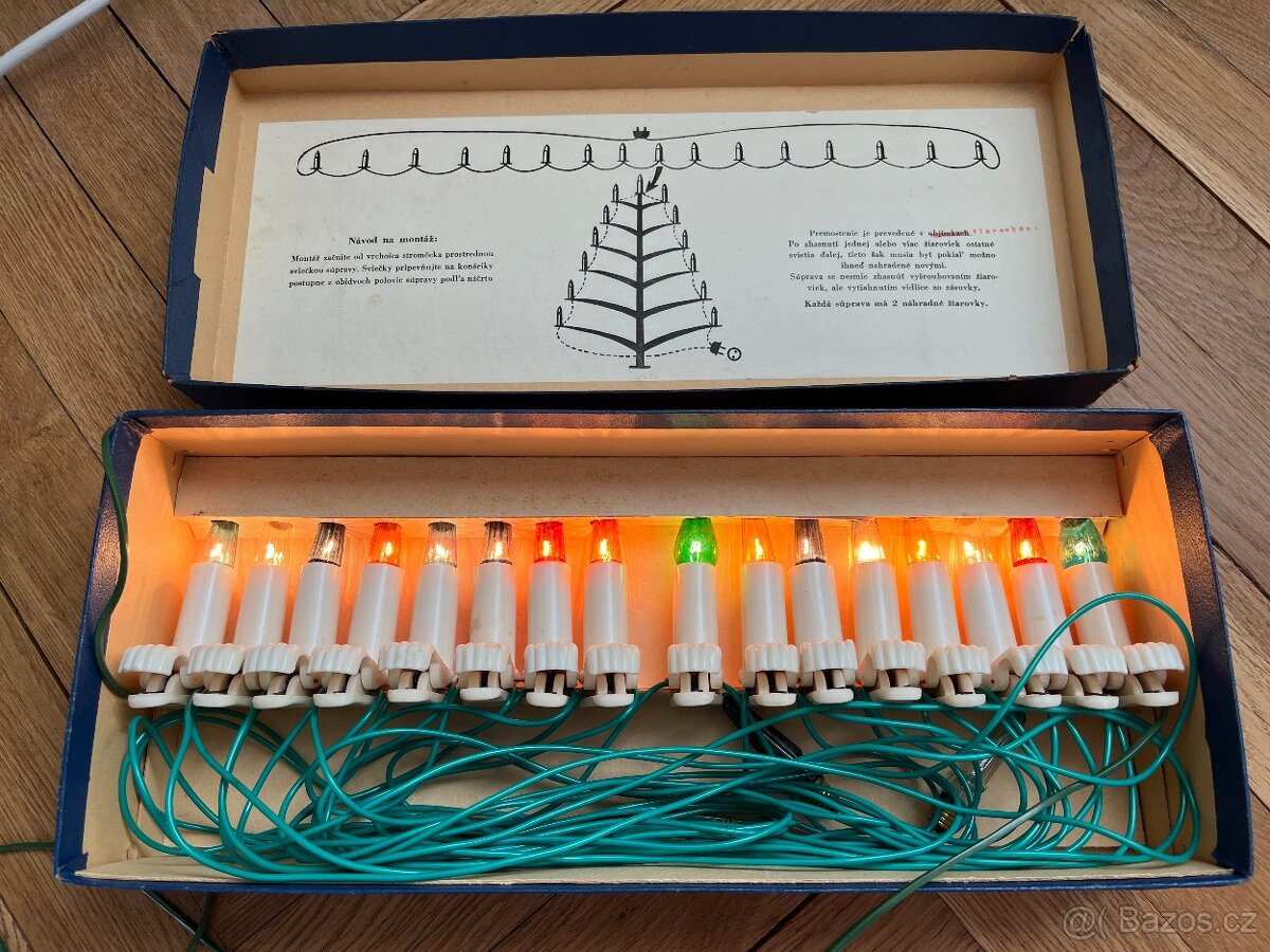 Vánoční svíčky a špička na stromek