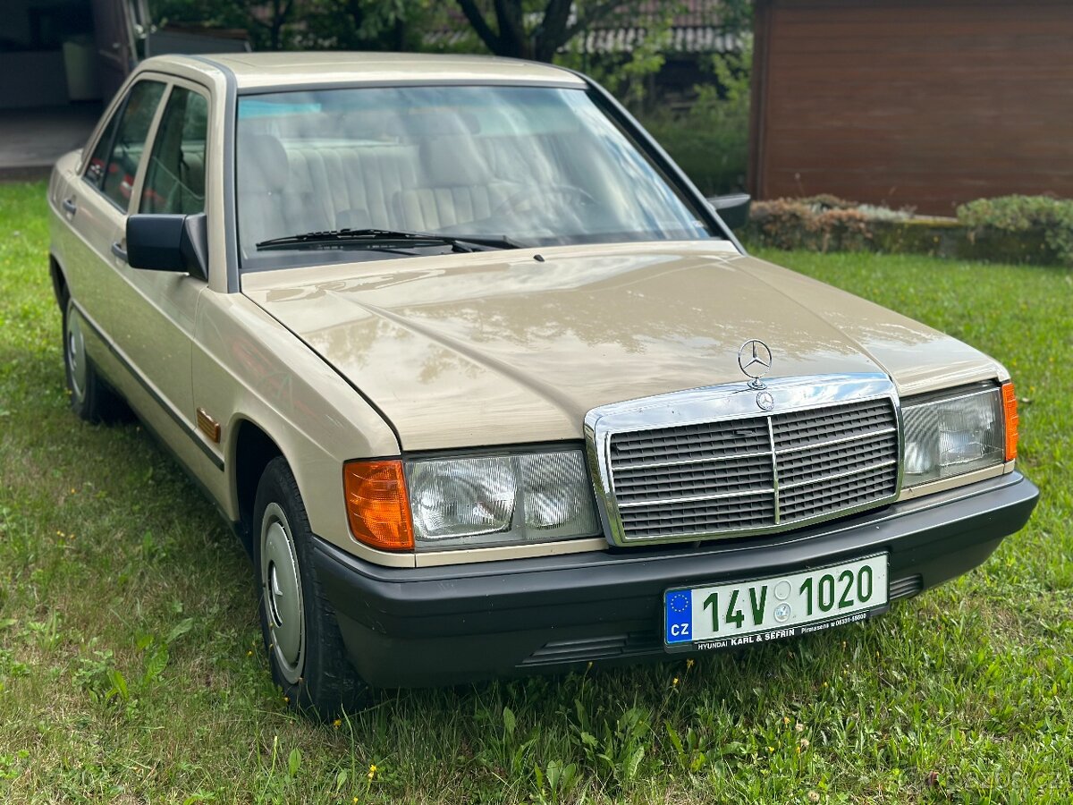 Mercedes-Benz 190 E 2.0