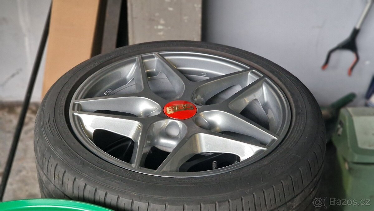 R17 BBS CF