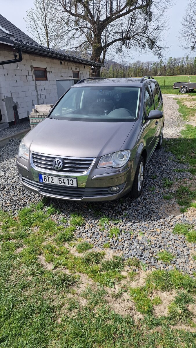Touran 2.0TDi 103Kw UNITED