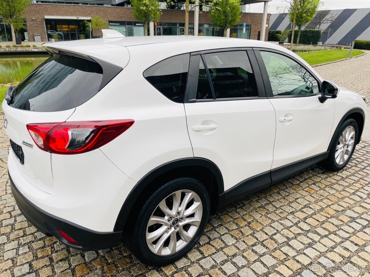 Mazda CX-5 2.0i 4x4 MANUÁL 1MAJITEL KAMERA VÝHŘEV KŮŽE