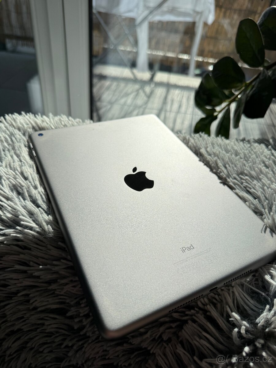 Apple iPad 5 generace