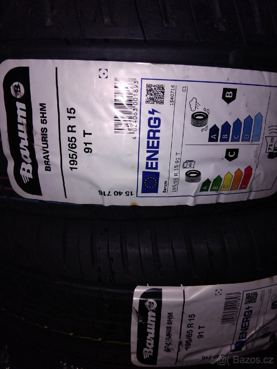 Prodám letní pneu 15