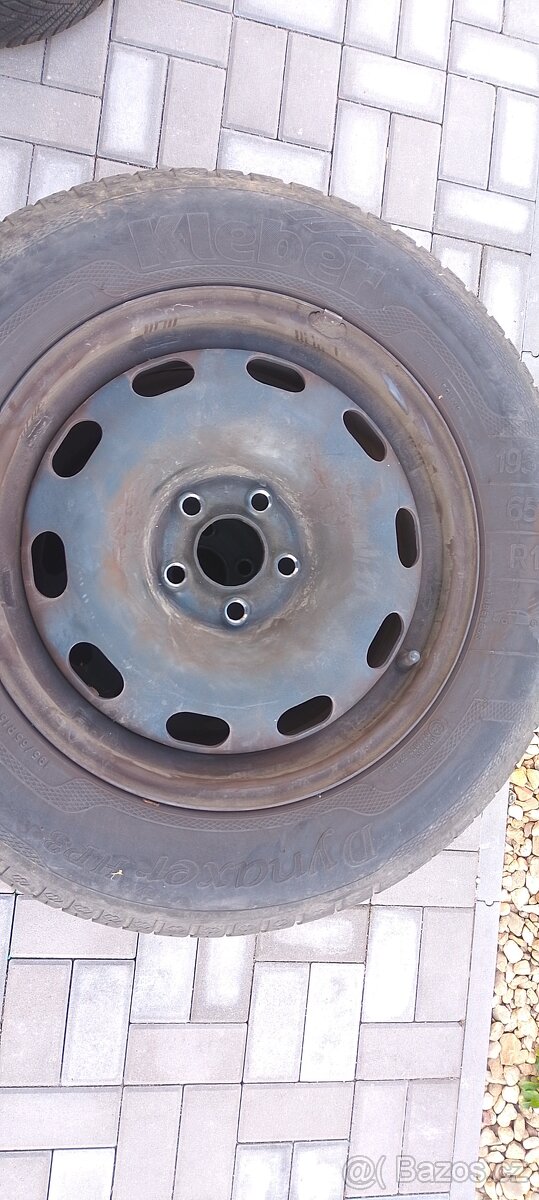 Komplet letní pneu + disk Kleber Dynaxer 195/65 R15 Octavia