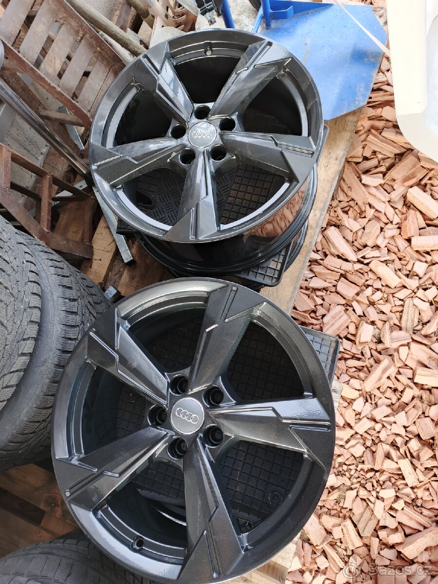 Orig. ALU kola AUDI r18
