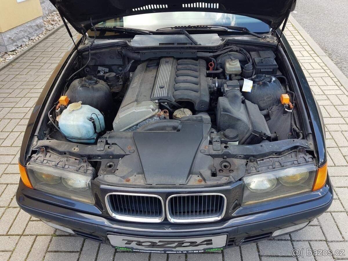 Bmw motor m50b25 141kw původem z e36 bezvanos 256s1