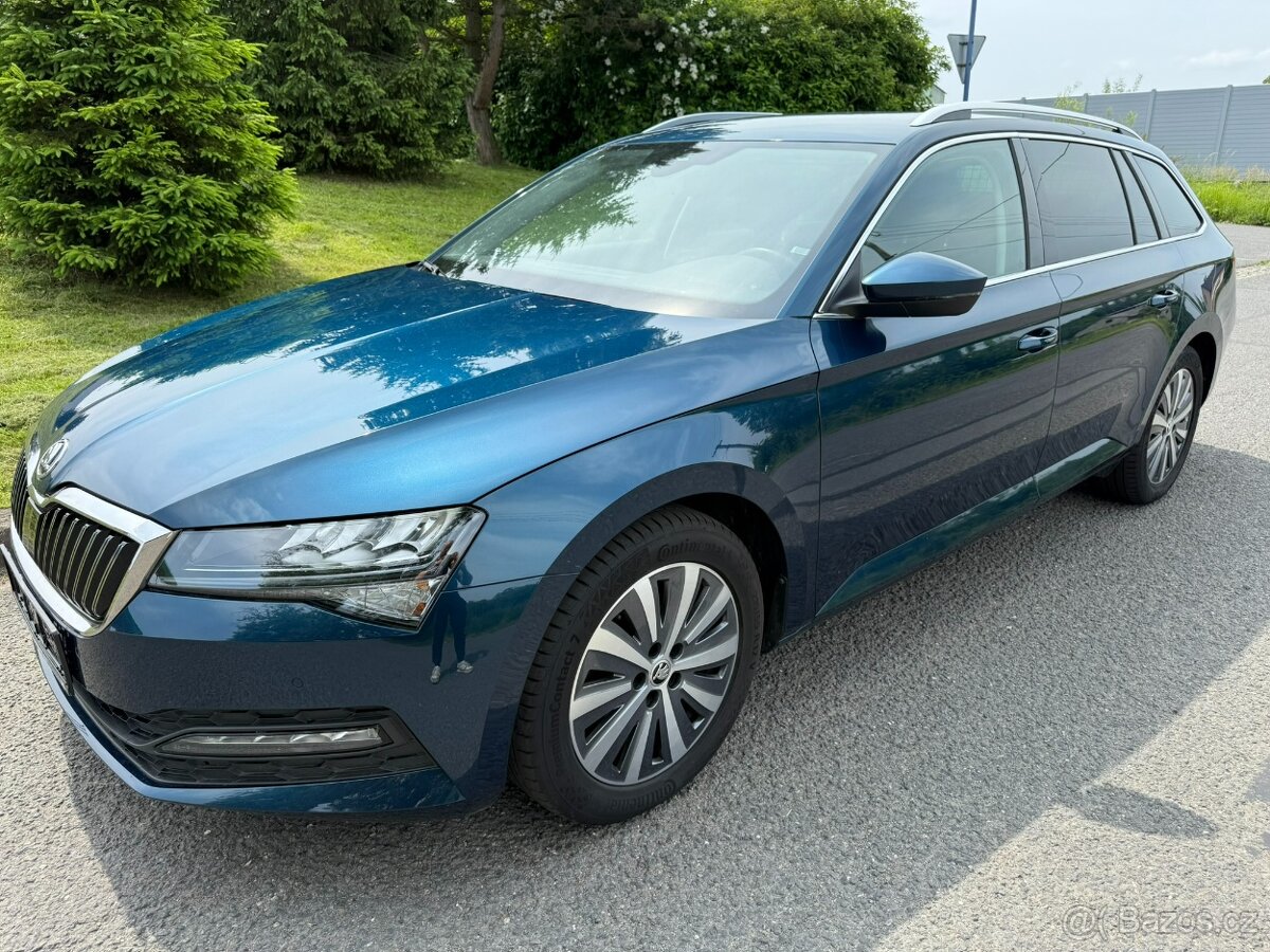 Škoda Superb 3 kombi r.v. 2022 dsg 2.0TDi 110kw el. tažné