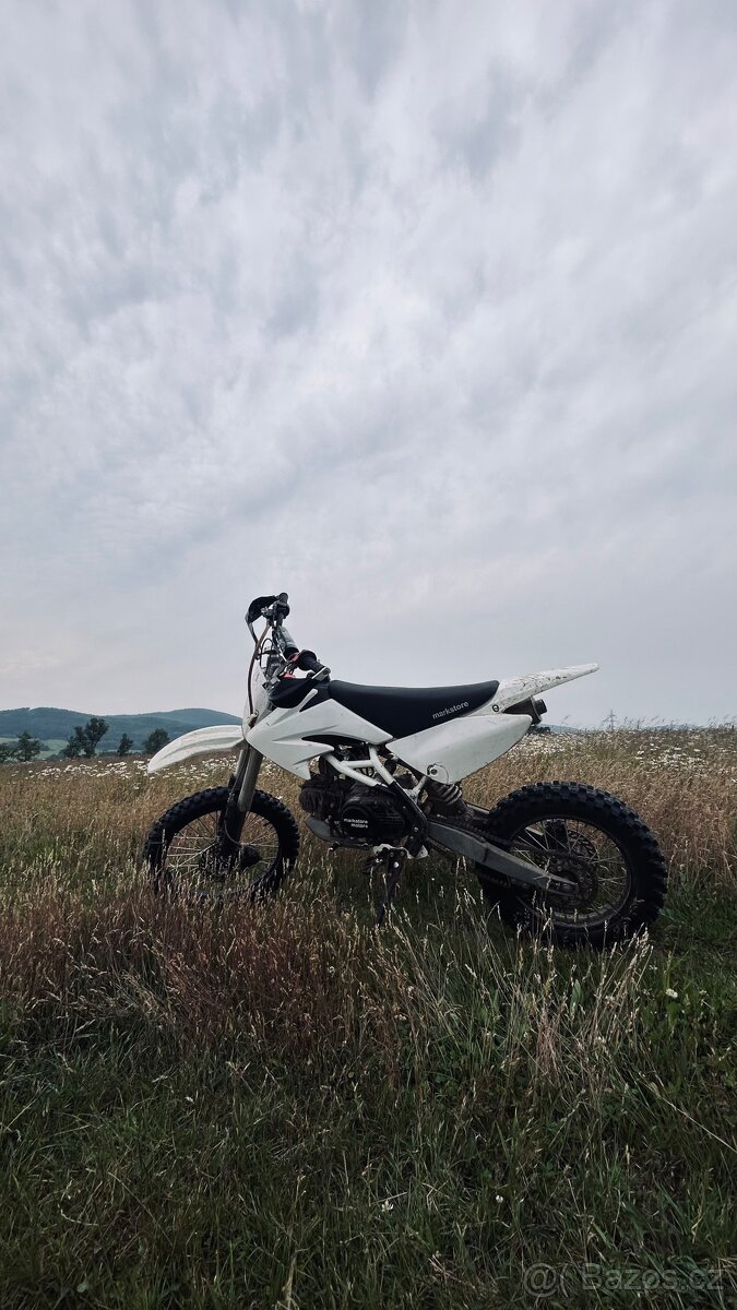 Cross 125 pitbike