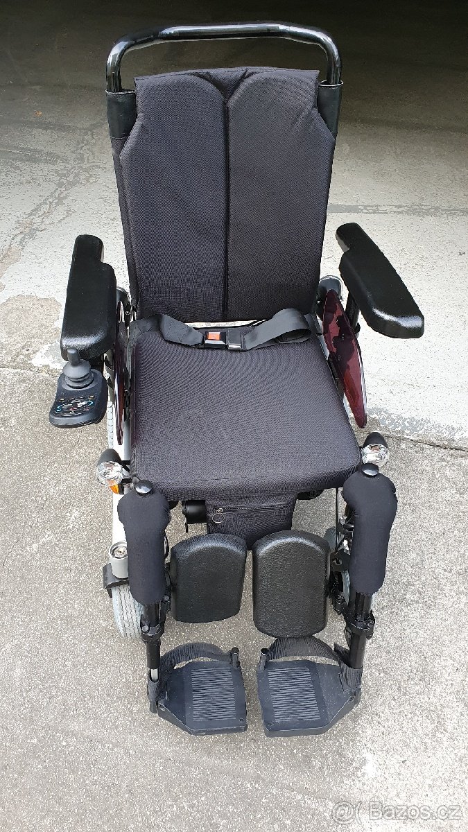 Elektrický invalidní vozík TRIPLEX, pozáruční servis