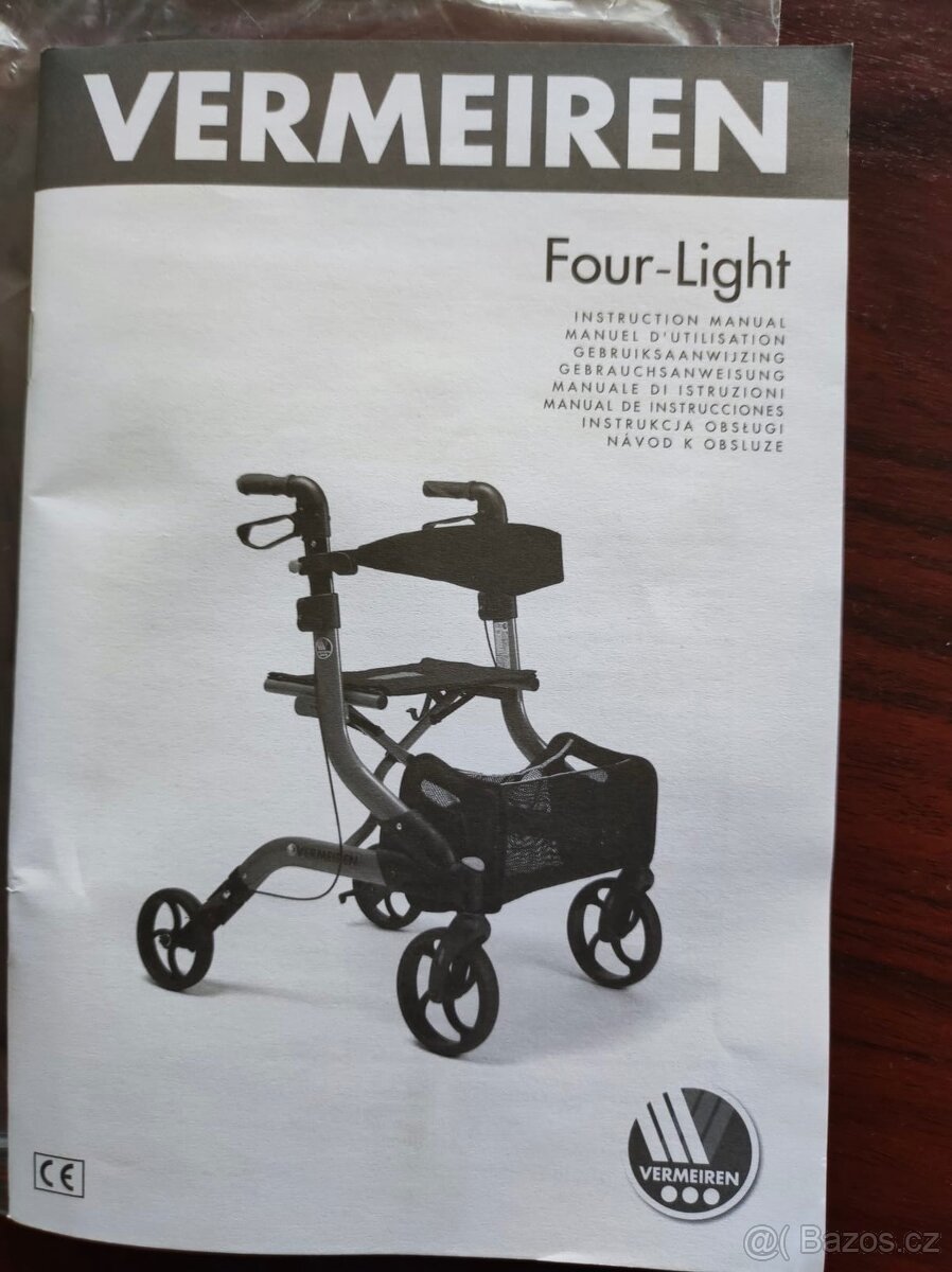 Čtyřkolové lehčené chodiltko Four light