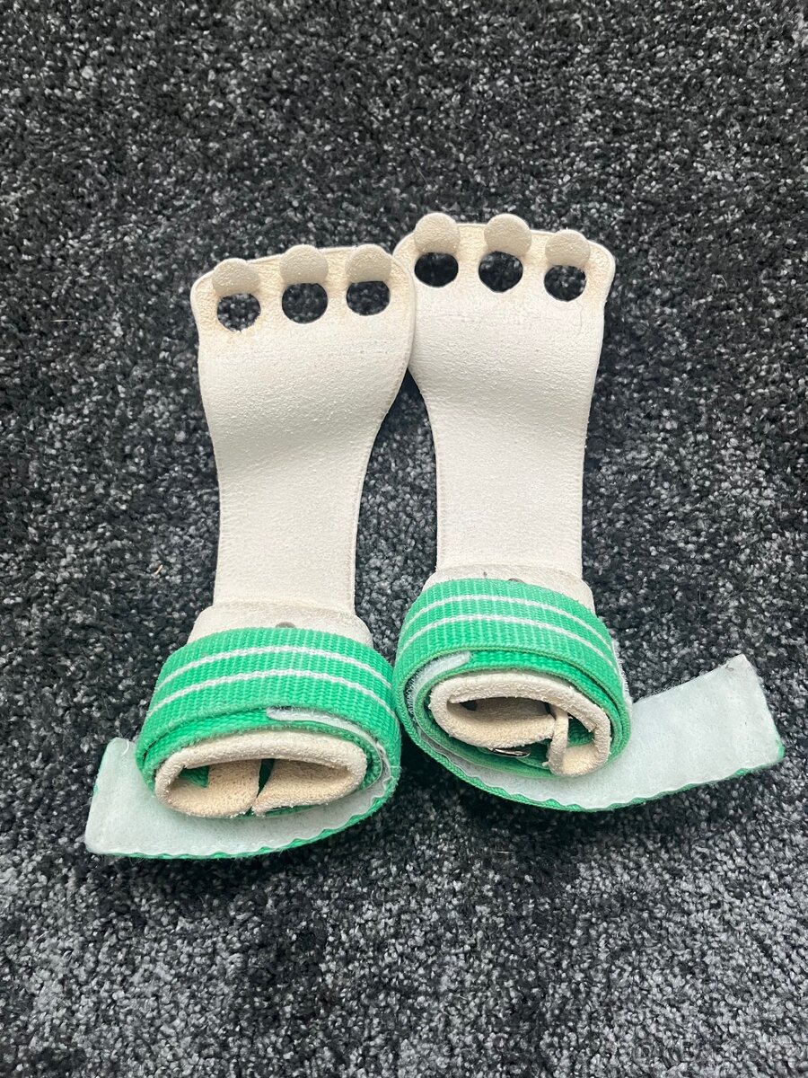 Dětské gymnastické řemínky
