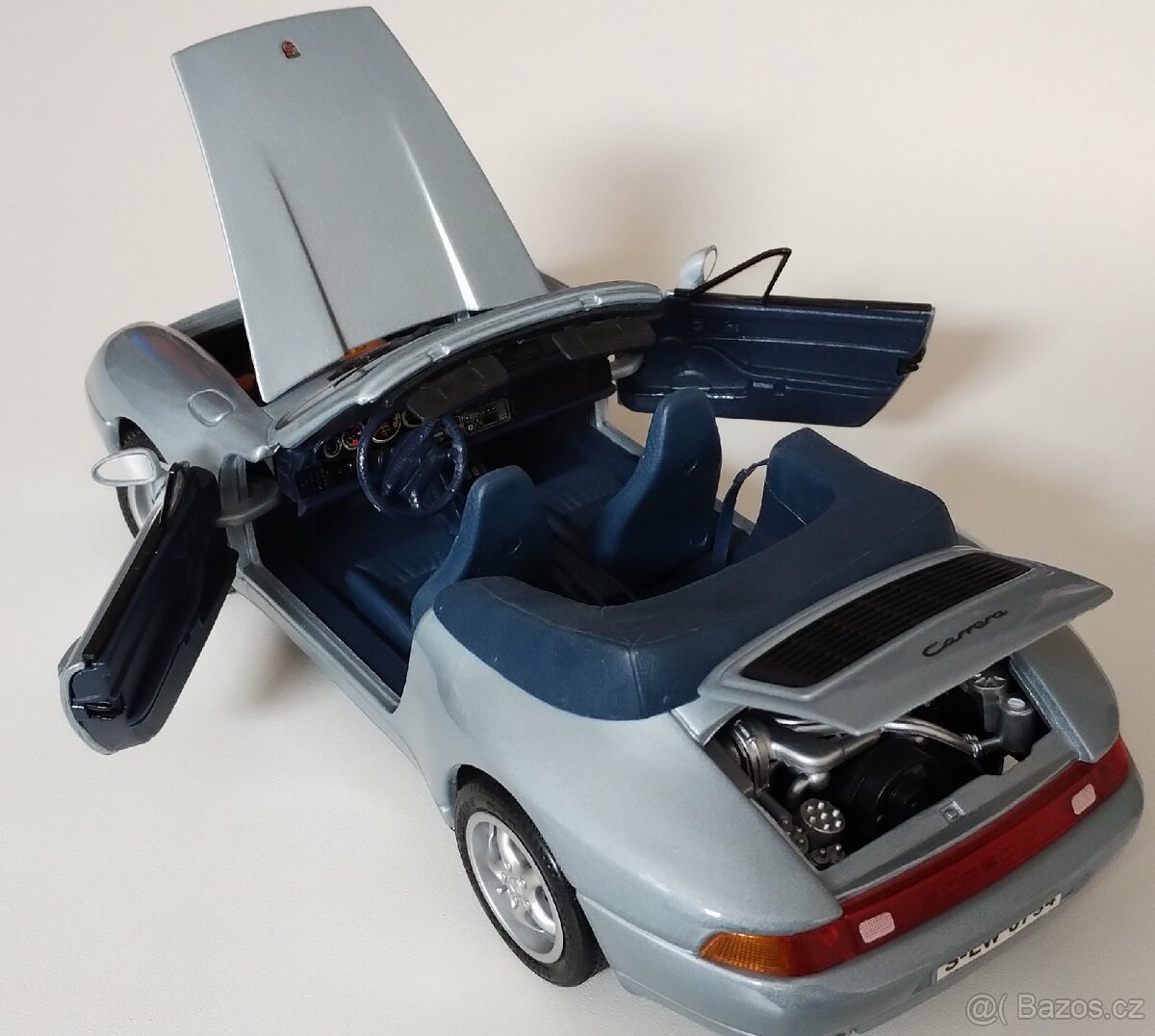 Porsche 911 cabrio 1/18
