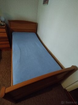 Polohovací postel (ruční nastavování roštu) zdravotní