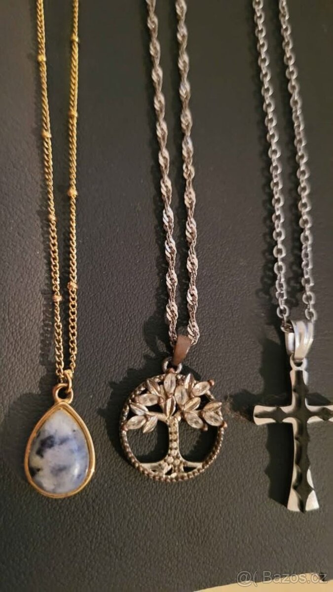 Řetízky s přívěsky