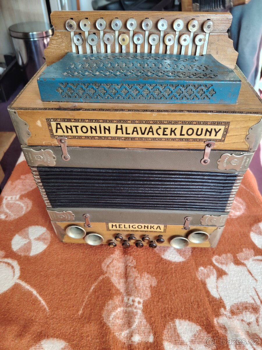 HELIGONKA ANTONÍN HLAVÁČEK