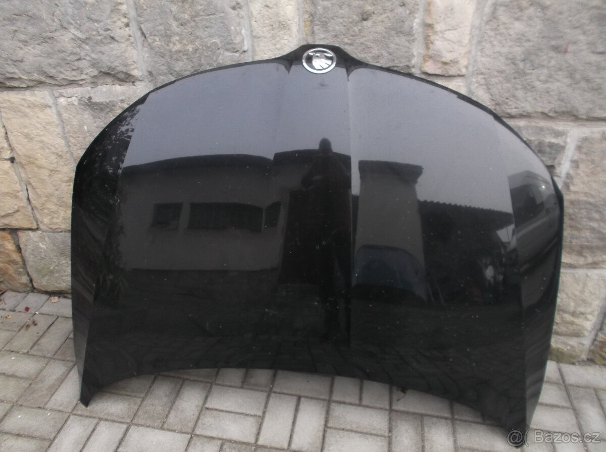 ŠKODA RAPID BLATNÍKY-PRAHY-KAPOTA-MLHOVKA-NÁRAZNÍKY