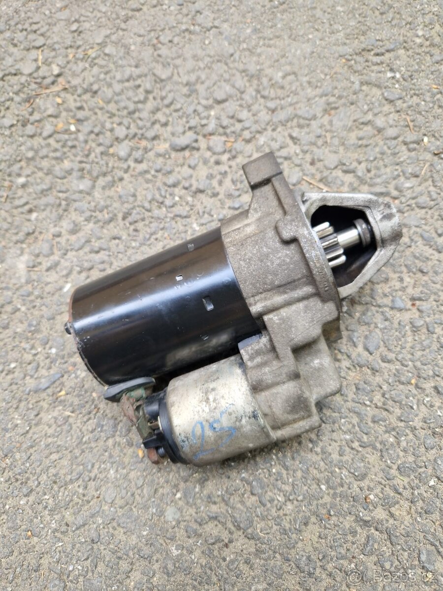 Startér Ford Fiesta 1.3 benzín