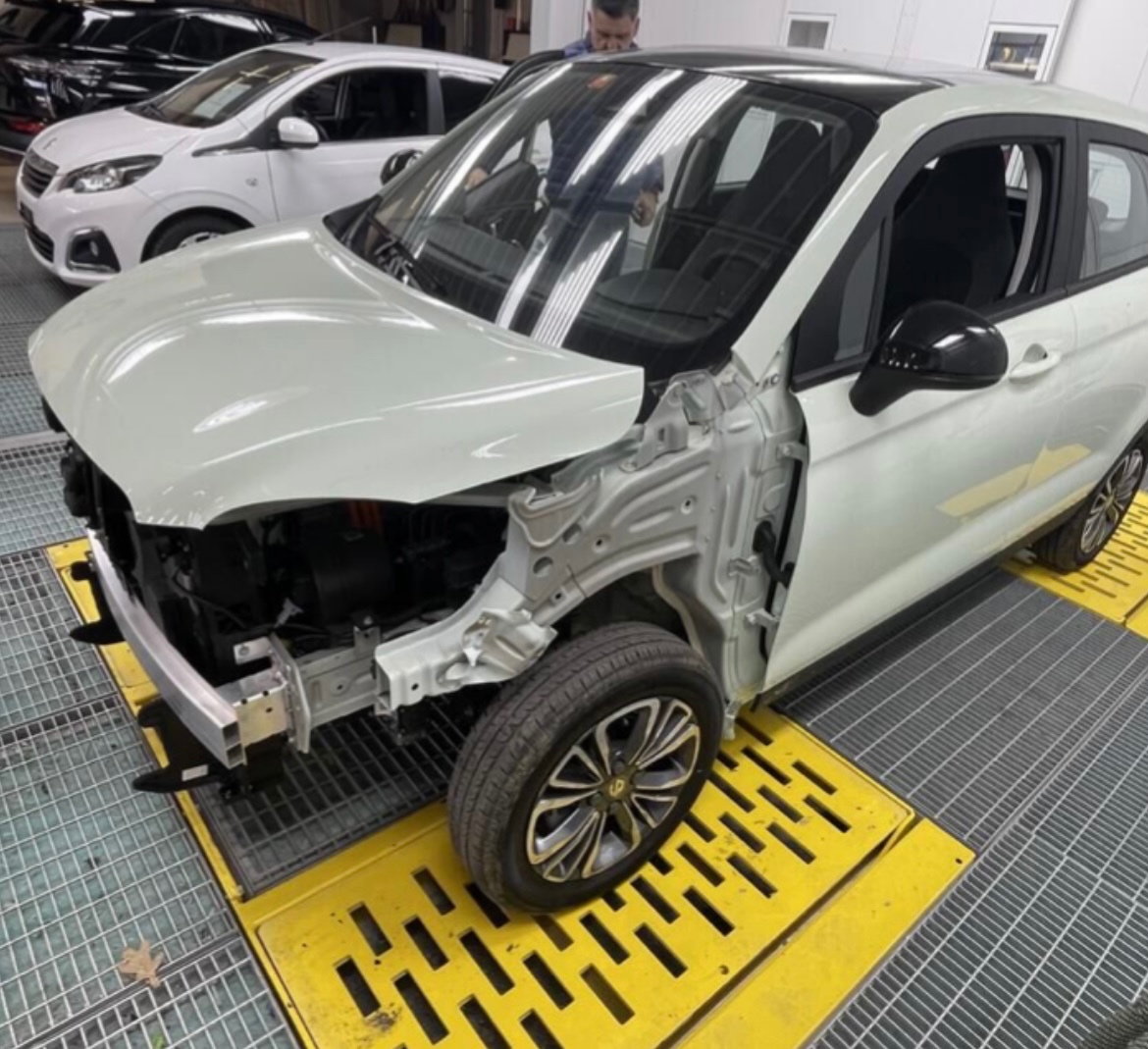 Leapmotor T03 - díly