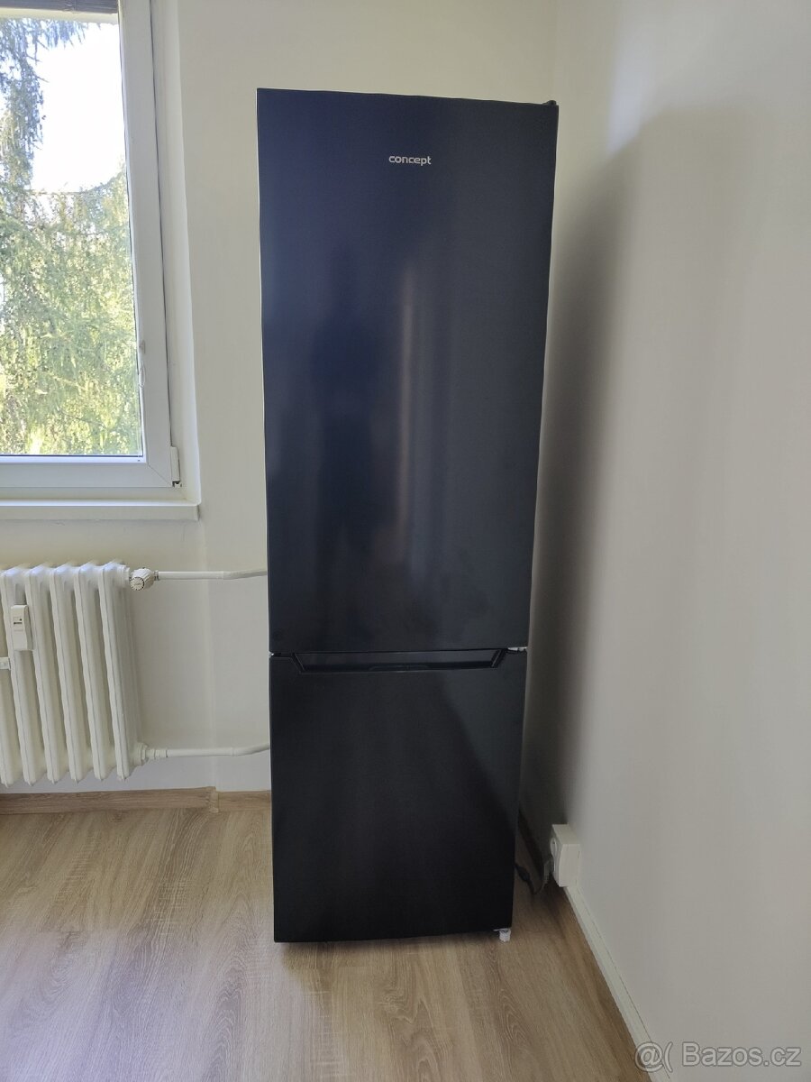 prodám lednici Concept