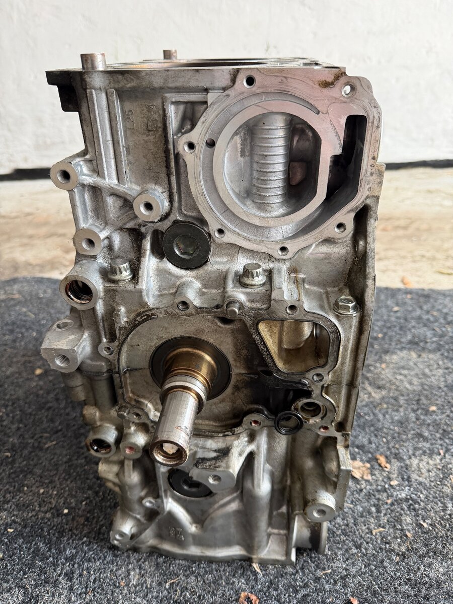 Short blok motoru WRX STI