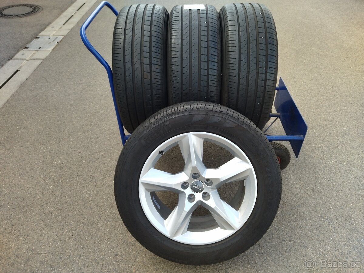 Letní Alu kol Audi Q7