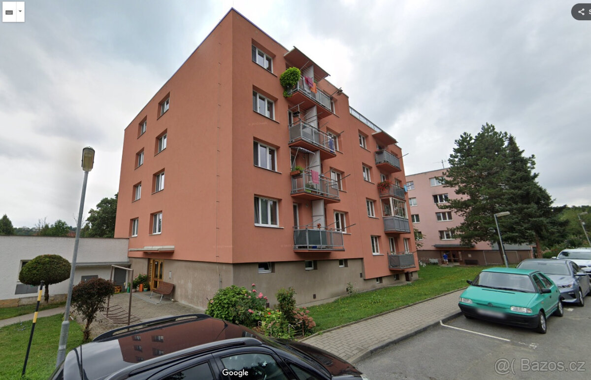 Byt 2+1 s balkónem