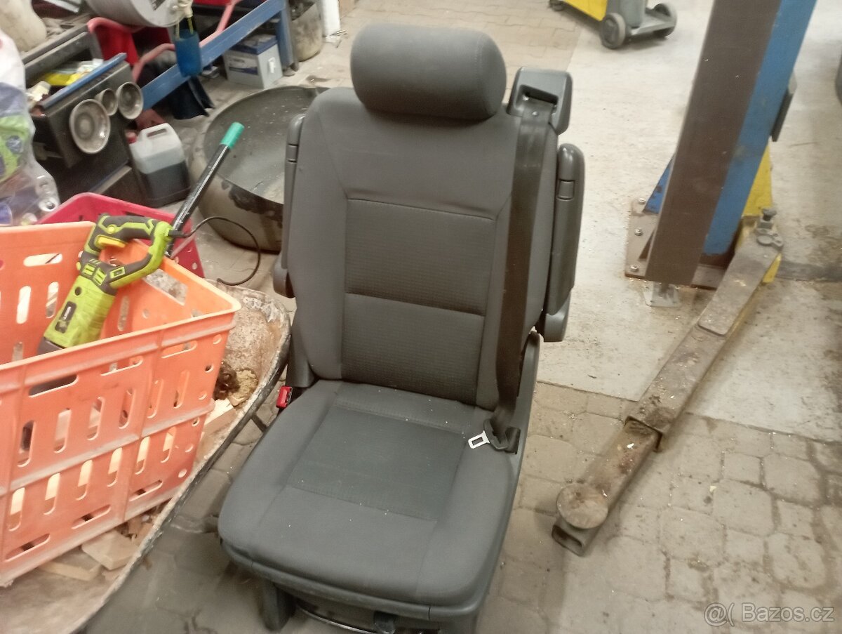 Sedačky a celý interiér Multivan T5 -t6