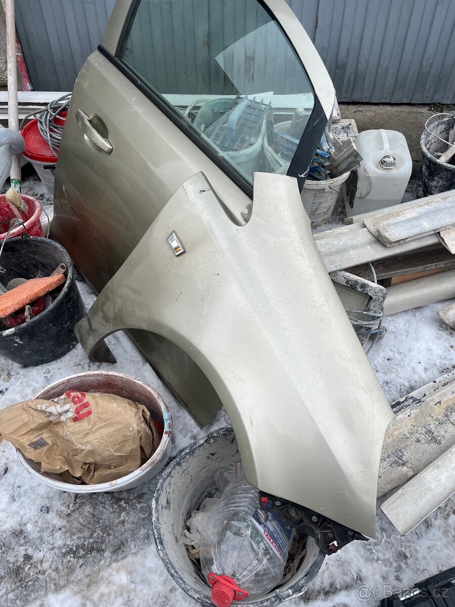 Blatnik opel Corsa D