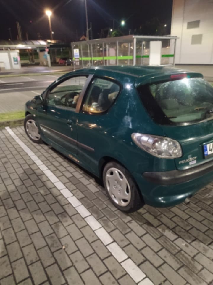 Prodám Peugeot 206