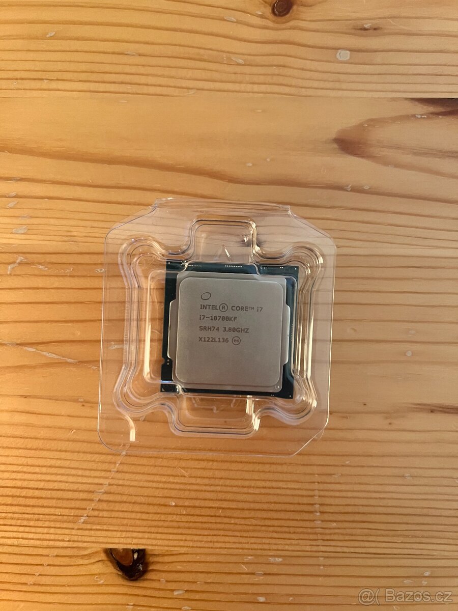 Intel i7 10700KF 8/16 jader 5,1GHz Socket1200 Funkční Záruka