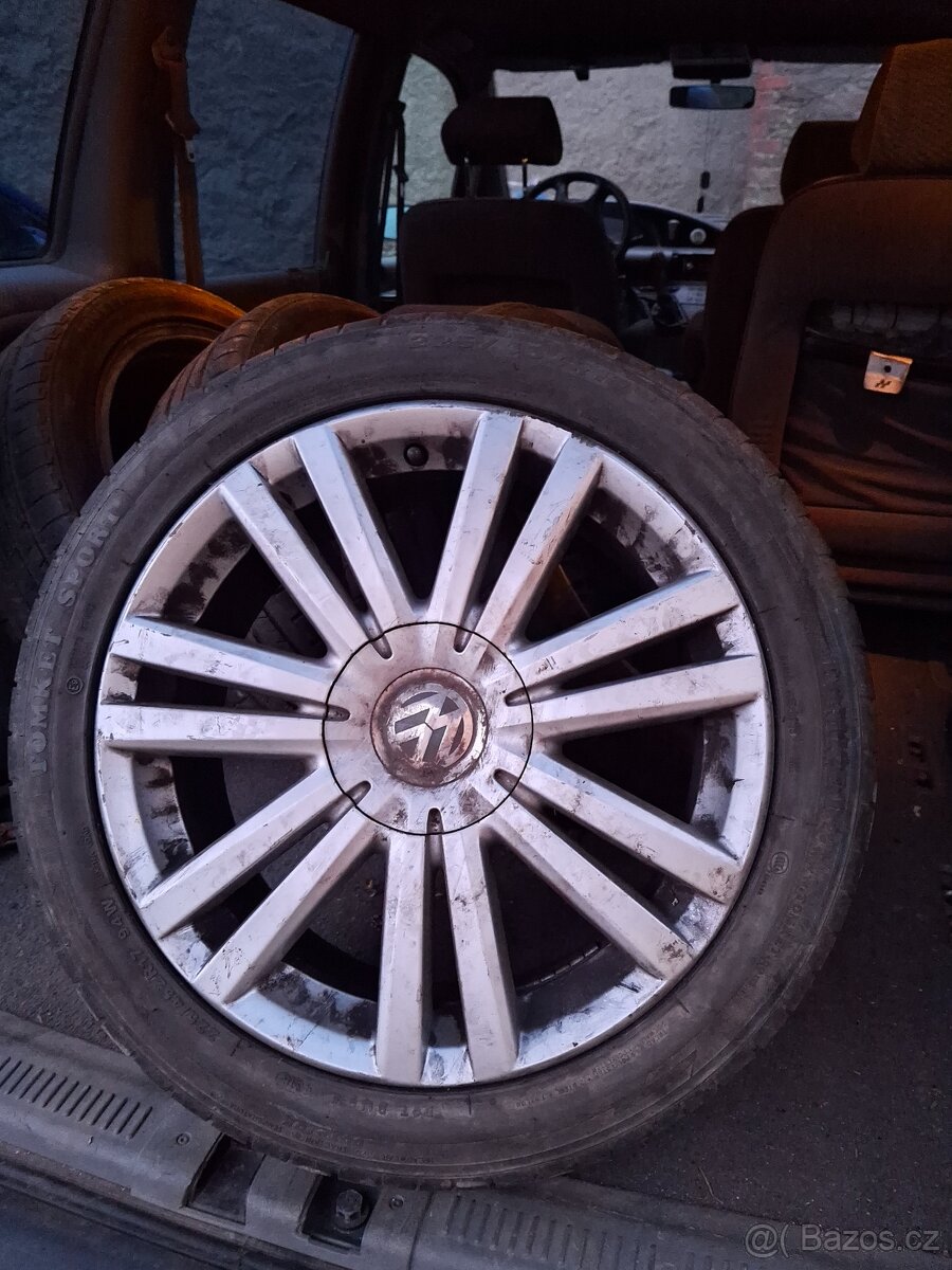 Alu kola vw touran letní