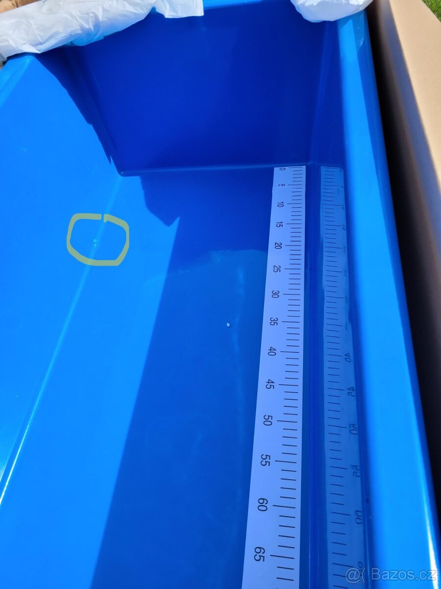 Prodám novou kontrolní / foto vanu s měřítkem do 100 mm