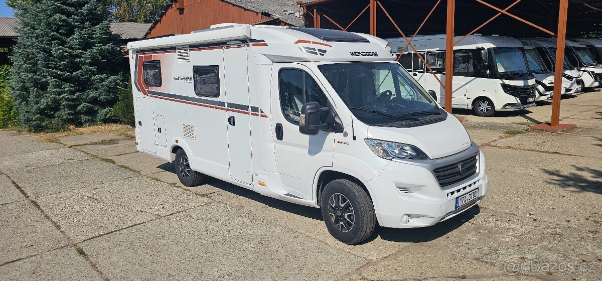 205PS 2021 motor IVECO 2,3 Obytné auto Weinsberg KNAUS VAN -