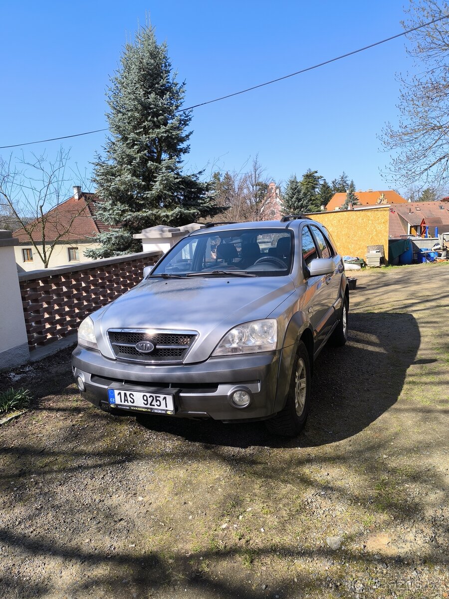 Prodám SUV Kia sorento rok výroby 2003 ,103 kW
