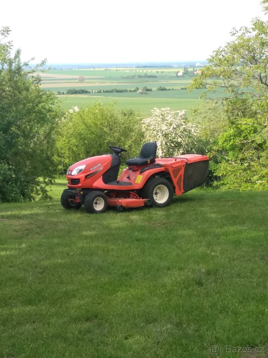 Kubota GR 2100 4x4 s poruchou převodovky